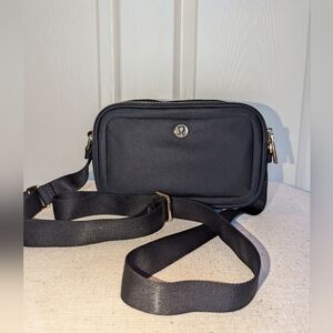 Lululemon Camera bag